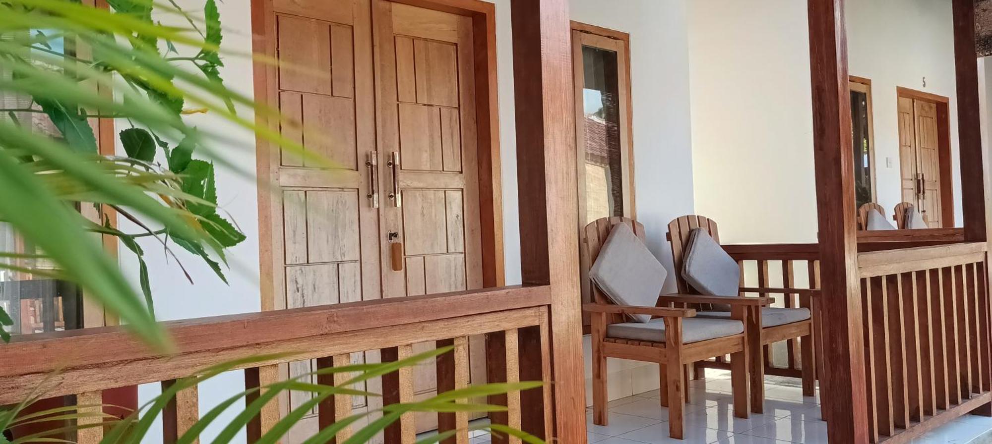 Oyo1096安达小屋和餐厅 Kuta  外观 照片